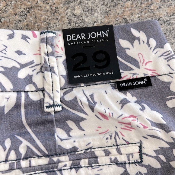 Dear John Finnegan cuffed shorts size 29 - Picture 8 of 9